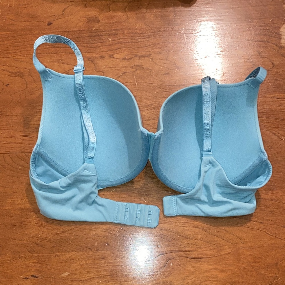 Victoria’s Secret bra, NWOT - Picture 2 of 5